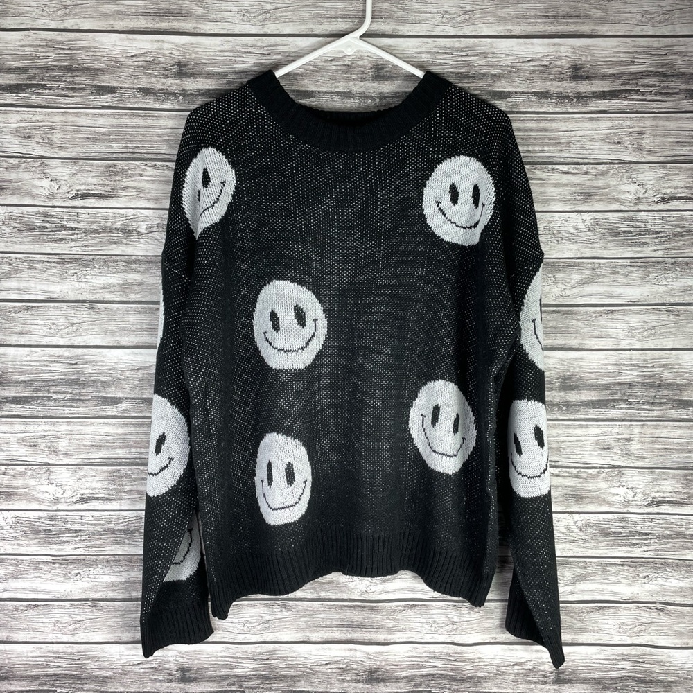 Just Polly Black & White Smiley Face - Large